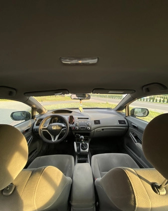 Honda Civic cena 22000 przebieg: 275000, rok produkcji 2008 z Kutno małe 137